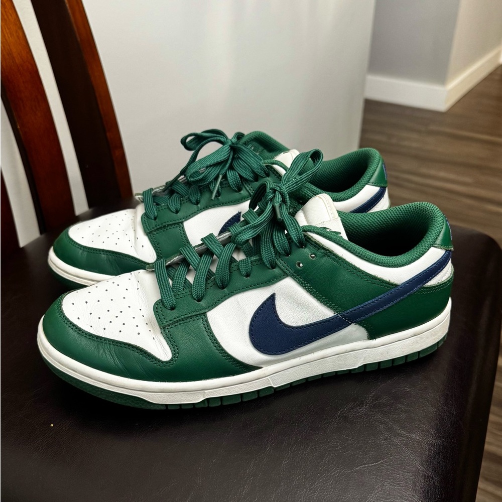 Nike Gorge Green Navy White Dunk Lows